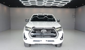 REVO 4WD 2022 2.4 MID MT SMART CAB WHITE  5476 full
