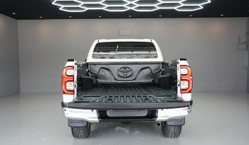 REVO 4WD 2022 2.4 MID MT SMART CAB WHITE  5476 full