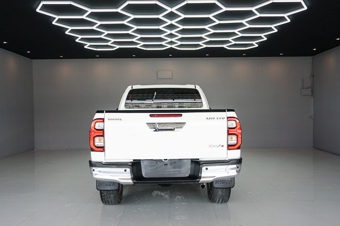 REVO 4WD 2022 2.4 MID MT SMART CAB WHITE  5476 full