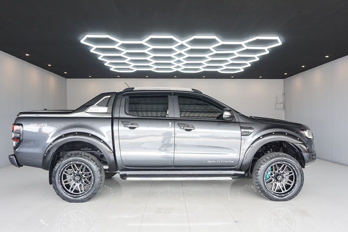 FORD 4WD 2019 2.0 AT DOUBLE CAB DARK GREY  9158 full