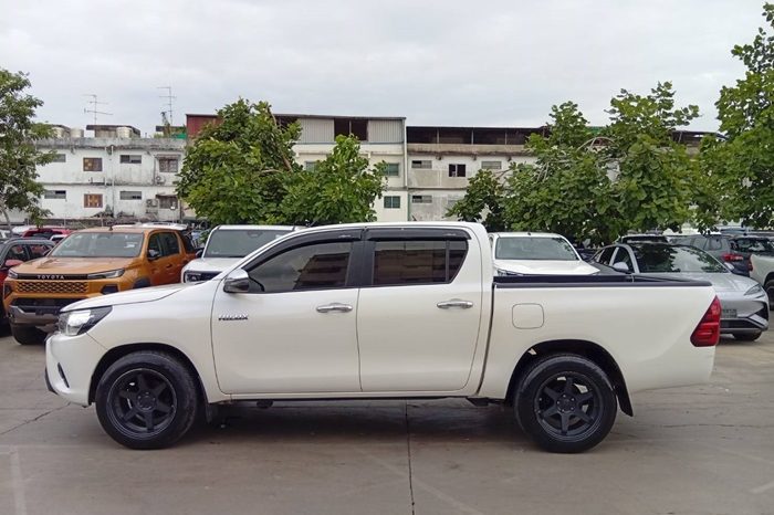 REVO 2WD 2019 2.4J MT DOUBLE CAB WHITE  9726 full