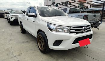 REVO 2WD 2017 2.4E MT SMART CAB WHITE  5754 full