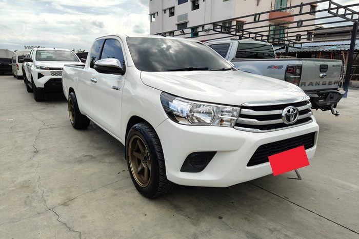 REVO 2WD 2017 2.4E MT SMART CAB WHITE  5754 full