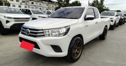 REVO 2WD 2017 2.4E MT SMART CAB WHITE  5754