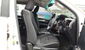 REVO PRE 2021 2.4 MID AT DOUBLE CAB WHITE  2081 full