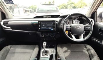 REVO PRE 2021 2.4 MID AT DOUBLE CAB WHITE  2086 full