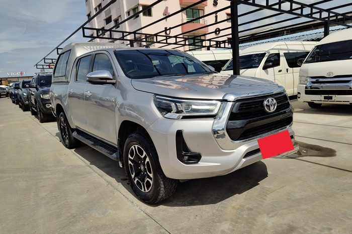 REVO 4WD 2020 2.8 HIGHT AT DOUBLE CAB SILVER  5420 full
