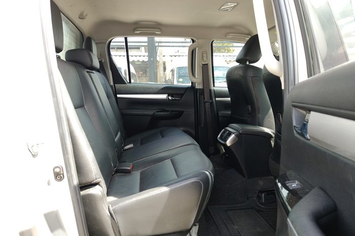 REVO 4WD 2020 2.8 HIGHT AT DOUBLE CAB SILVER  5420 full