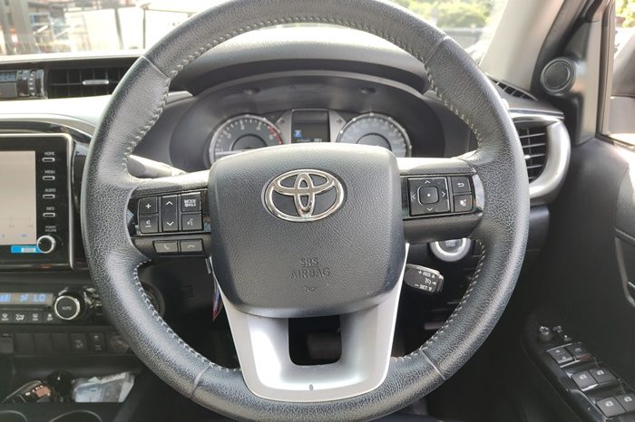 REVO 4WD 2020 2.8 HIGHT AT DOUBLE CAB SILVER  5420 full