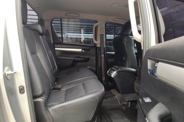 REVO 4WD 2022 2.8 HIGHT AT DOUBLE CAB SILVER  4386 full