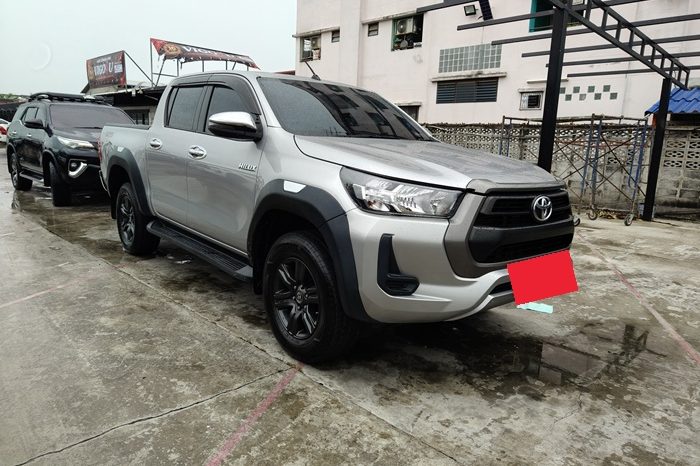 REVO PRE 2021 2.4 ENTRY AT DOUBLE CAB SILVER  1583 full