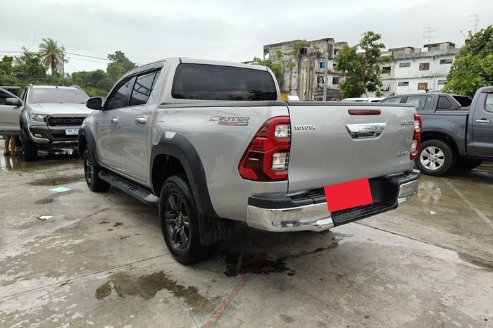 REVO PRE 2021 2.4 ENTRY AT DOUBLE CAB SILVER  1583 full