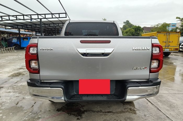 REVO PRE 2021 2.4 ENTRY AT DOUBLE CAB SILVER  1583 full