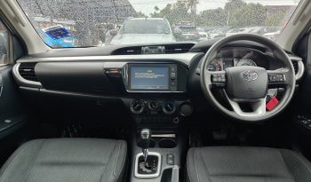 REVO PRE 2021 2.4 ENTRY AT DOUBLE CAB SILVER  1583 full