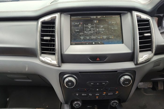 FORD 4WD 2015 3.2 AT DOUBLE CAB WHITE  7193 full