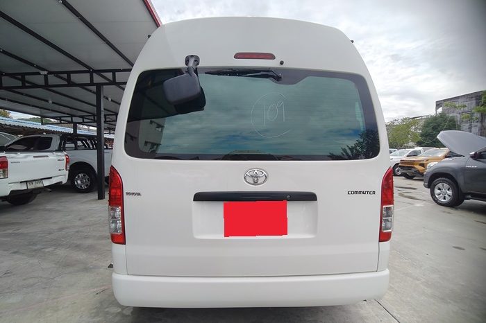 TOYOTA 2WD 2019 3.0 AT COMMUTER WHITE  3754 full