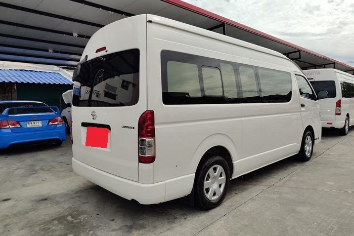 TOYOTA 2WD 2019 3.0 AT COMMUTER WHITE  3754 full