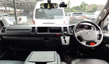 TOYOTA 2WD 2019 3.0 AT COMMUTER WHITE  3754 full