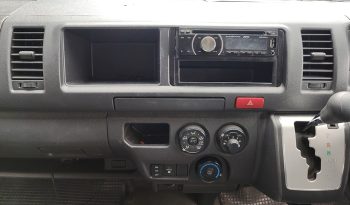 TOYOTA 2WD 2019 3.0 AT COMMUTER WHITE  3754 full