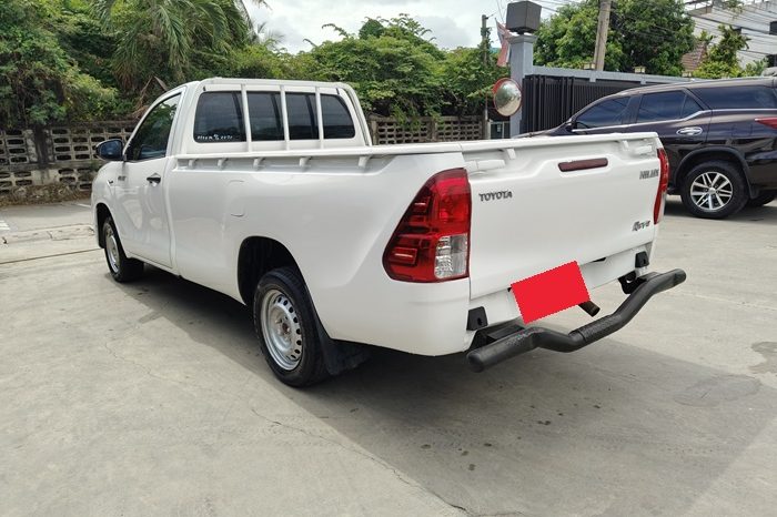 REVO 2WD 2018 2.4J MT STANDARD WHITE  1623 full