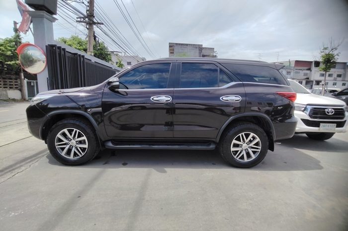 TOYOTA 2WD 2016 2.4V AT FORTUNER WHITE  5229 full