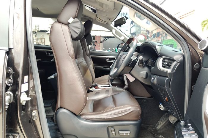 TOYOTA 2WD 2016 2.4V AT FORTUNER WHITE  5229 full