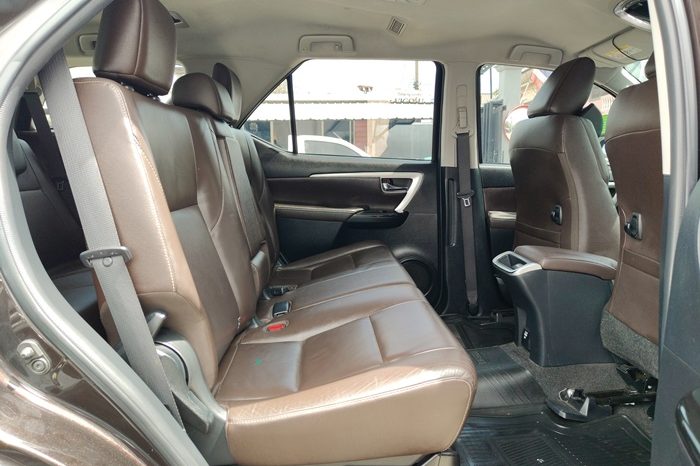 TOYOTA 2WD 2016 2.4V AT FORTUNER WHITE  5229 full