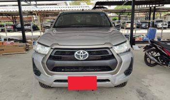 REVO PRE 2021 2.4 ENTRY AT DOUBLE CAB SILVER  8466 full