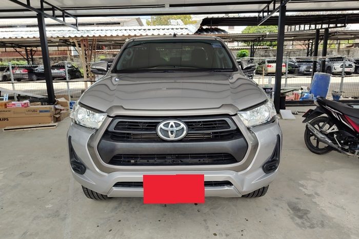 REVO PRE 2021 2.4 ENTRY AT DOUBLE CAB SILVER  8466 full
