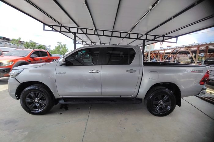 REVO PRE 2021 2.4 ENTRY AT DOUBLE CAB SILVER  8466 full
