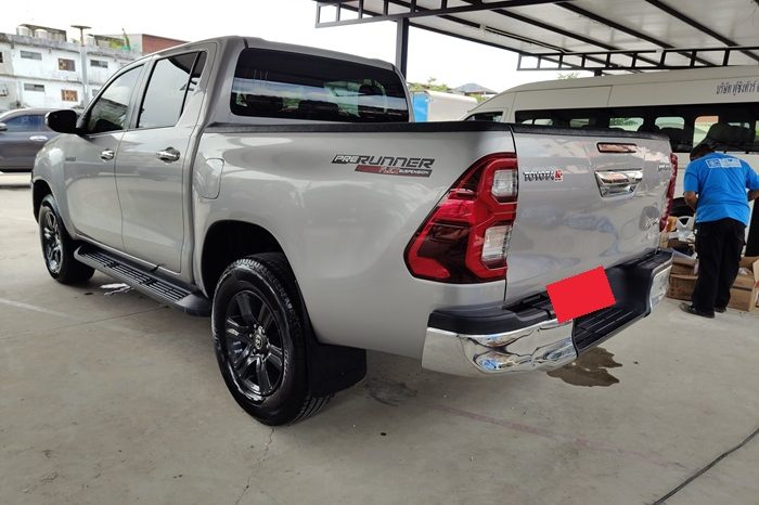 REVO PRE 2021 2.4 ENTRY AT DOUBLE CAB SILVER  8466 full