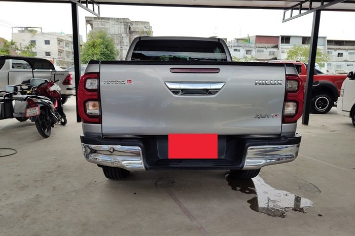 REVO PRE 2021 2.4 ENTRY AT DOUBLE CAB SILVER  8466 full