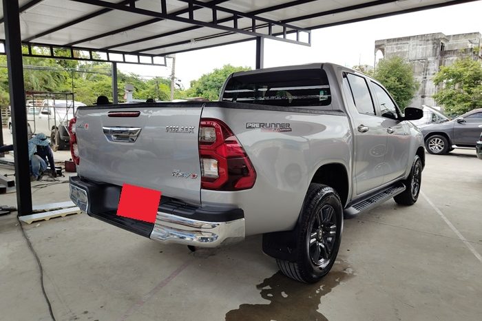 REVO PRE 2021 2.4 ENTRY AT DOUBLE CAB SILVER  8466 full