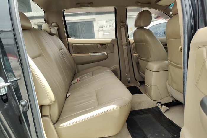 VIGO 4WD 2010 3.0G MT DOUBLE CAB BLACK  7535 full
