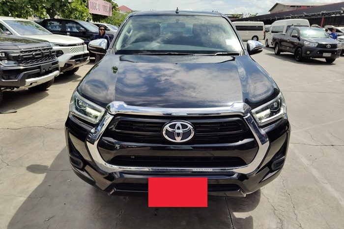 REVO PRE 2022 2.4 ENTRY AT DOUBLE CAB BLACK  4709 full
