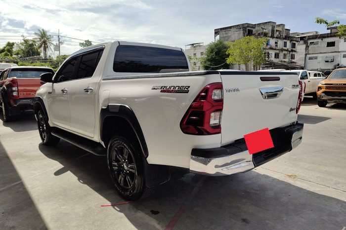 REVO PRE 2021 2.4 ENTRY AT DOUBLE CAB WHITE  1432 full