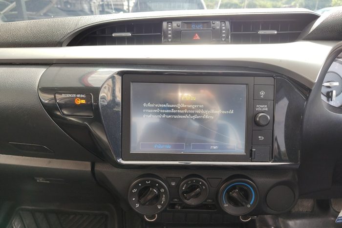 REVO PRE 2021 2.4 ENTRY AT DOUBLE CAB WHITE  1432 full