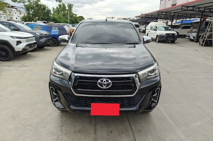 REVO PRE 2019 2.4E AT DOUBLE CAB BLACK 1151 full