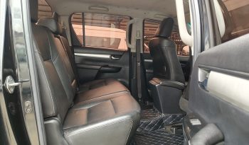 REVO PRE 2019 2.4E AT DOUBLE CAB BLACK 1151 full