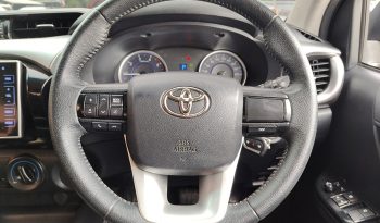 REVO PRE 2019 2.4E AT DOUBLE CAB BLACK 1151 full