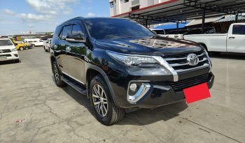 TOYOTA 2WD 2016 2.4V AT FORTUNER BLACK  3422 full
