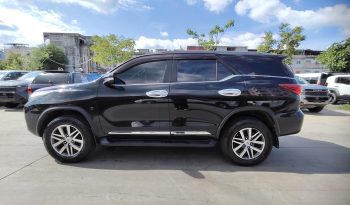 TOYOTA 2WD 2016 2.4V AT FORTUNER BLACK  3422 full