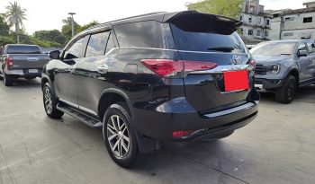 TOYOTA 2WD 2016 2.4V AT FORTUNER BLACK  3422 full