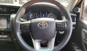 TOYOTA 2WD 2016 2.4V AT FORTUNER BLACK  3422 full