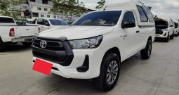 REVO 4WD 2021 2.8 ENTRY MT STANDARD WHITE  7630