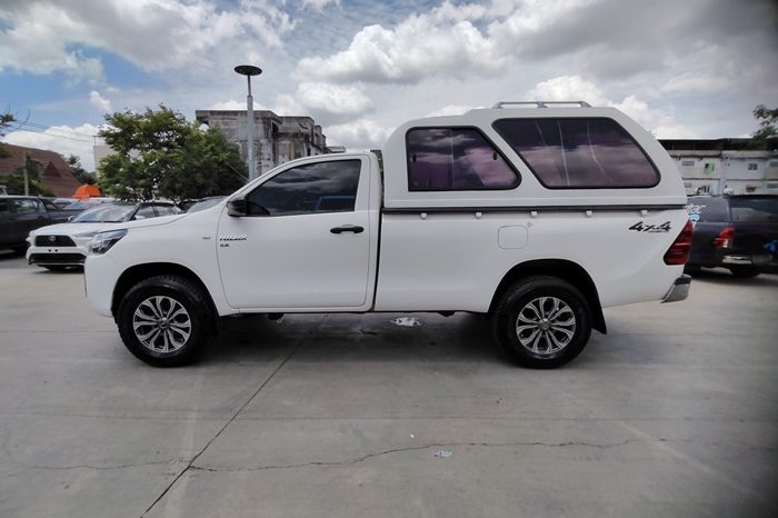 REVO 4WD 2021 2.8 ENTRY MT STANDARD WHITE  7630 full