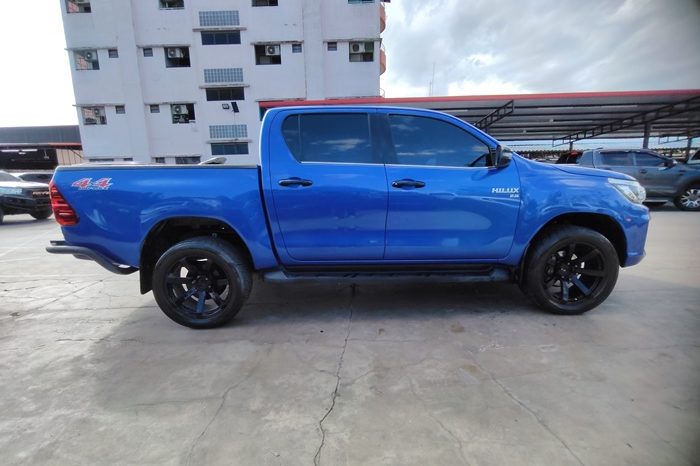 REVO PRE 2019 2.4G AT DOUBLE CAB BLUE  321 full