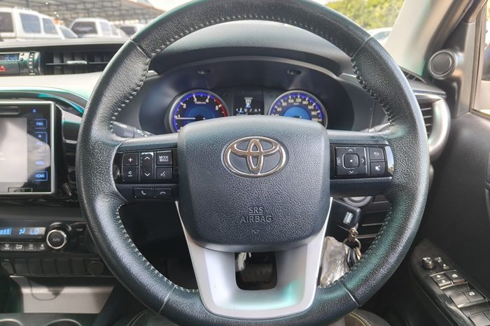 REVO PRE 2019 2.4G AT DOUBLE CAB BLUE  321 full