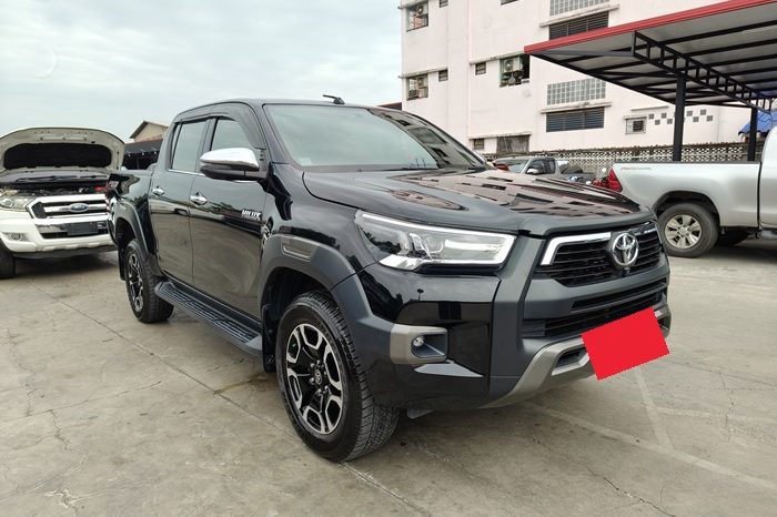 REVO PRE 2023 2.4 HIGHT AT DOUBLE CAB BLACK  9255 full