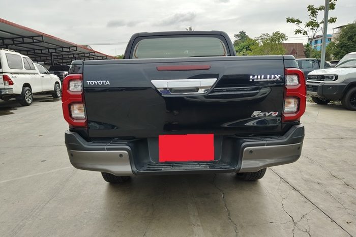 REVO PRE 2023 2.4 HIGHT AT DOUBLE CAB BLACK  9255 full